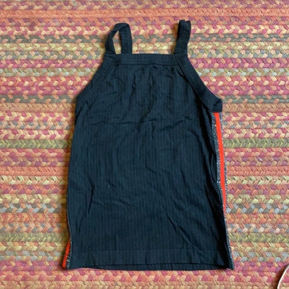 RED GLITTER STRIPED BASIC RIBBED BLACK TANK - Picture 3 of 3